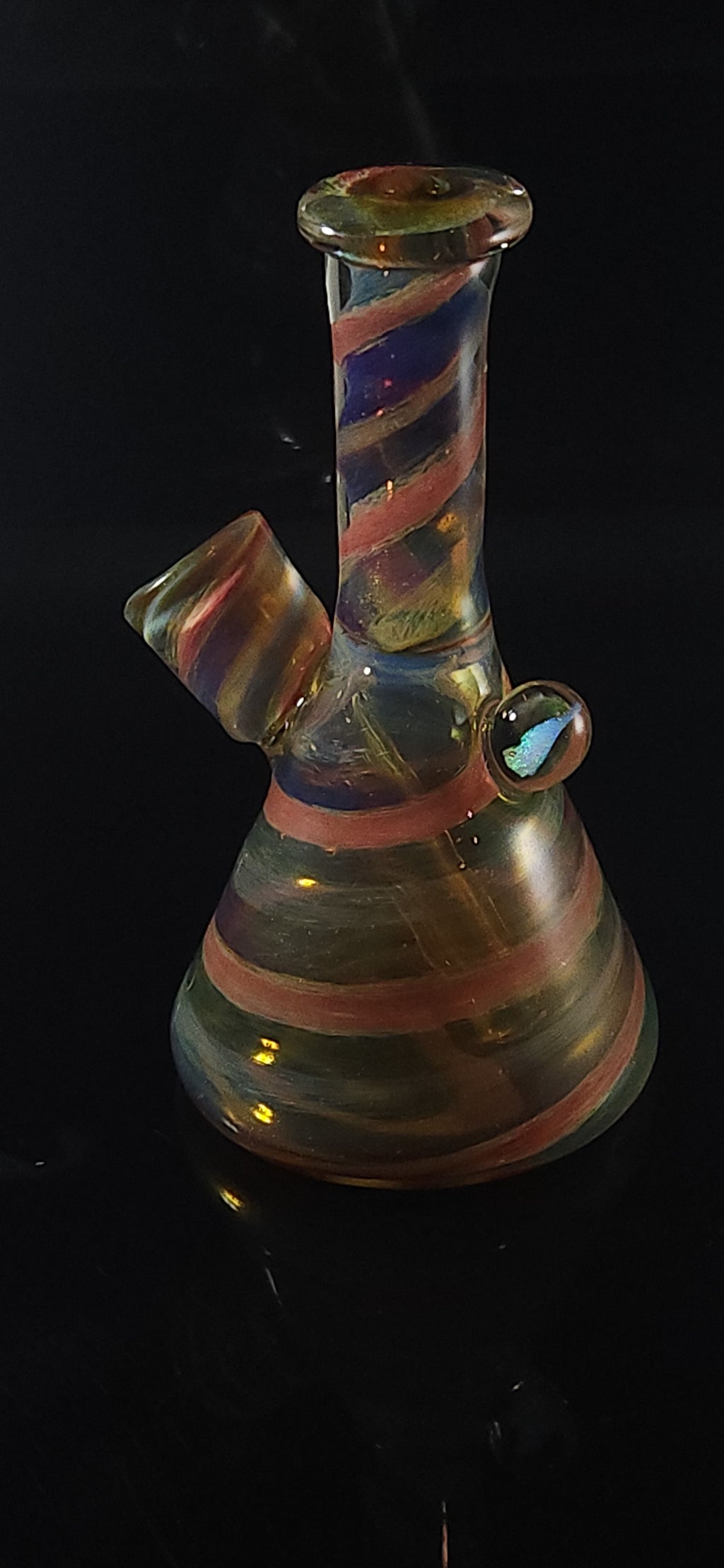 Color fade spiral mini tube with wig wag accent